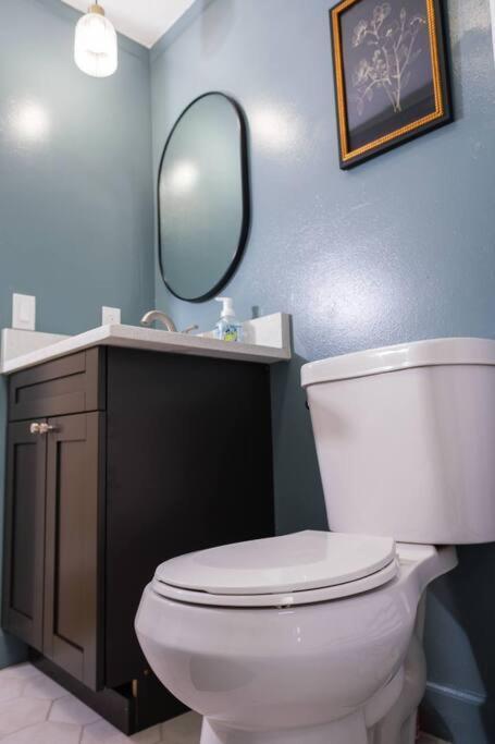 House Near Tampa Zoo And Busch Gardens, Free High Speed Wifi Villa Eksteriør bilde