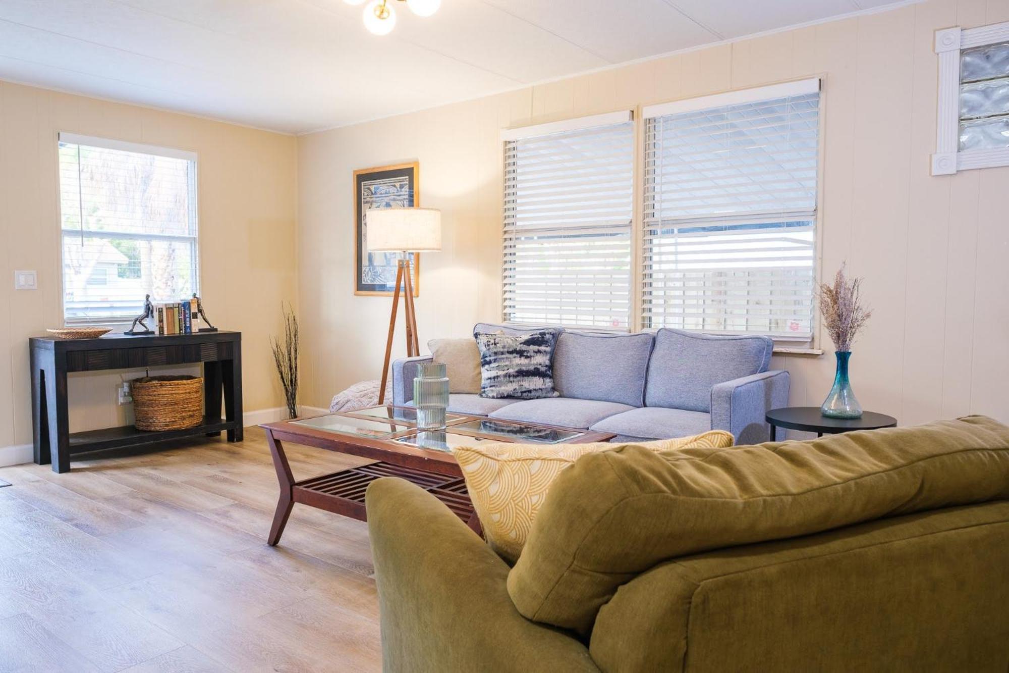 House Near Tampa Zoo And Busch Gardens, Free High Speed Wifi Villa Eksteriør bilde